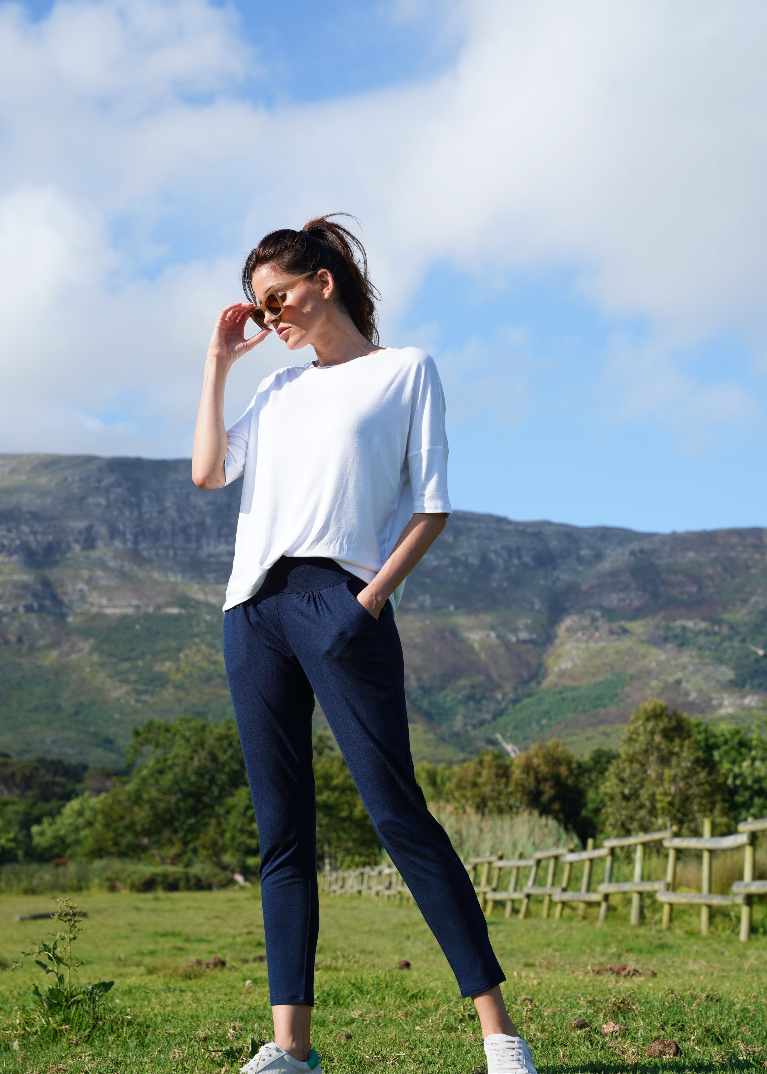 Classic Front Pleat Lounge Pants in Navy
