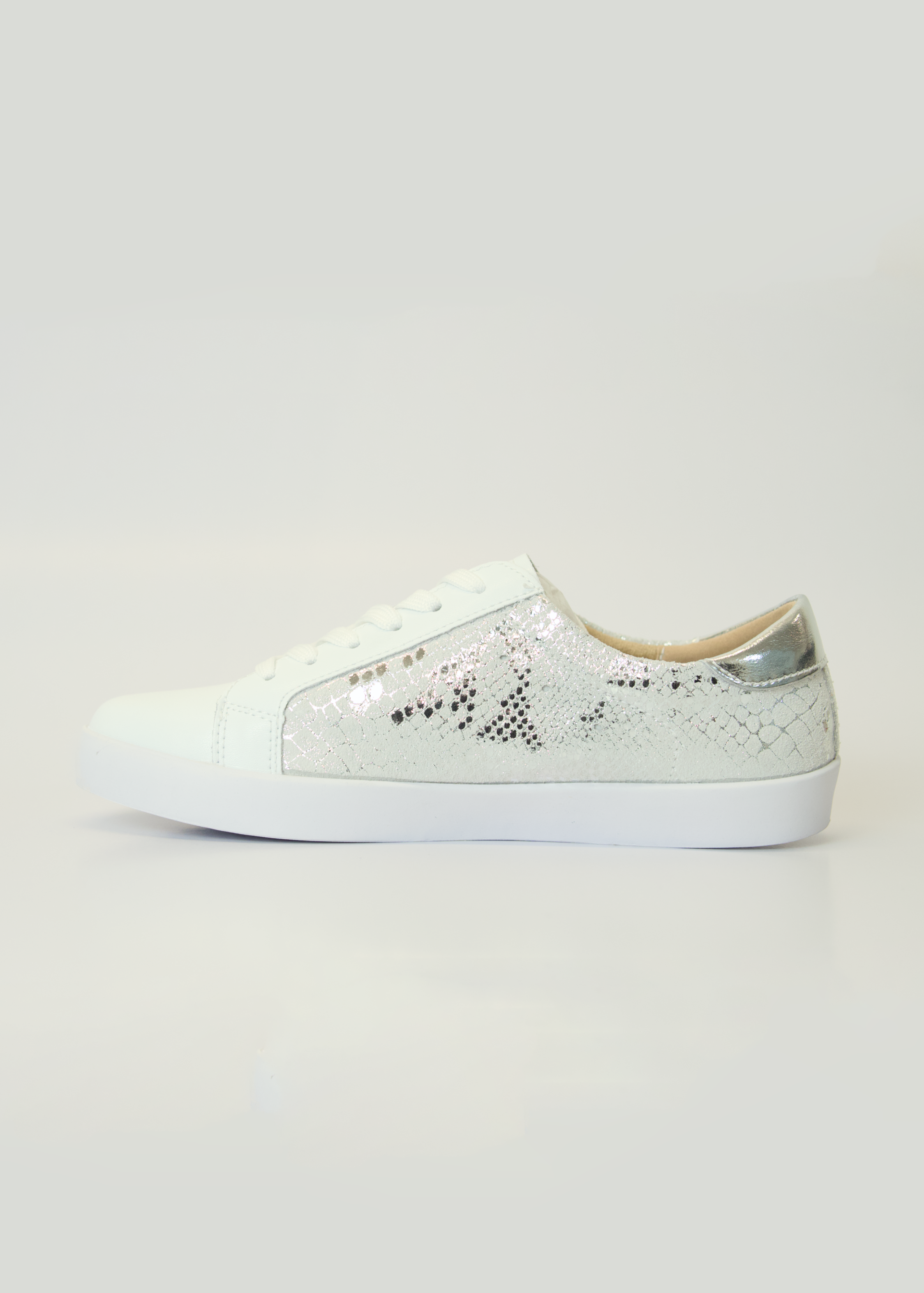Sydney Leather Sneaker In Silver Snake