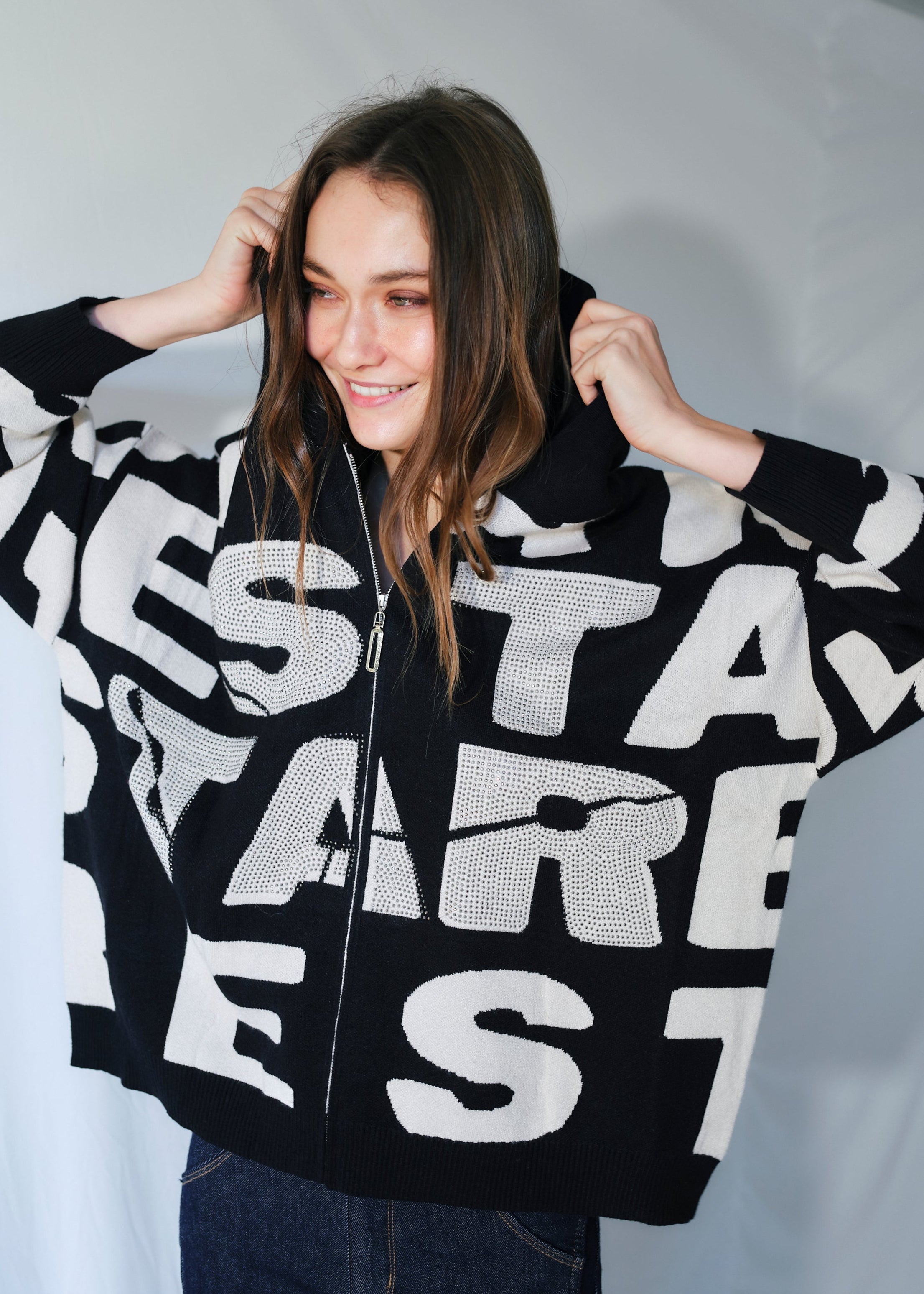 New York Knit with Sparkles in Black and Beige