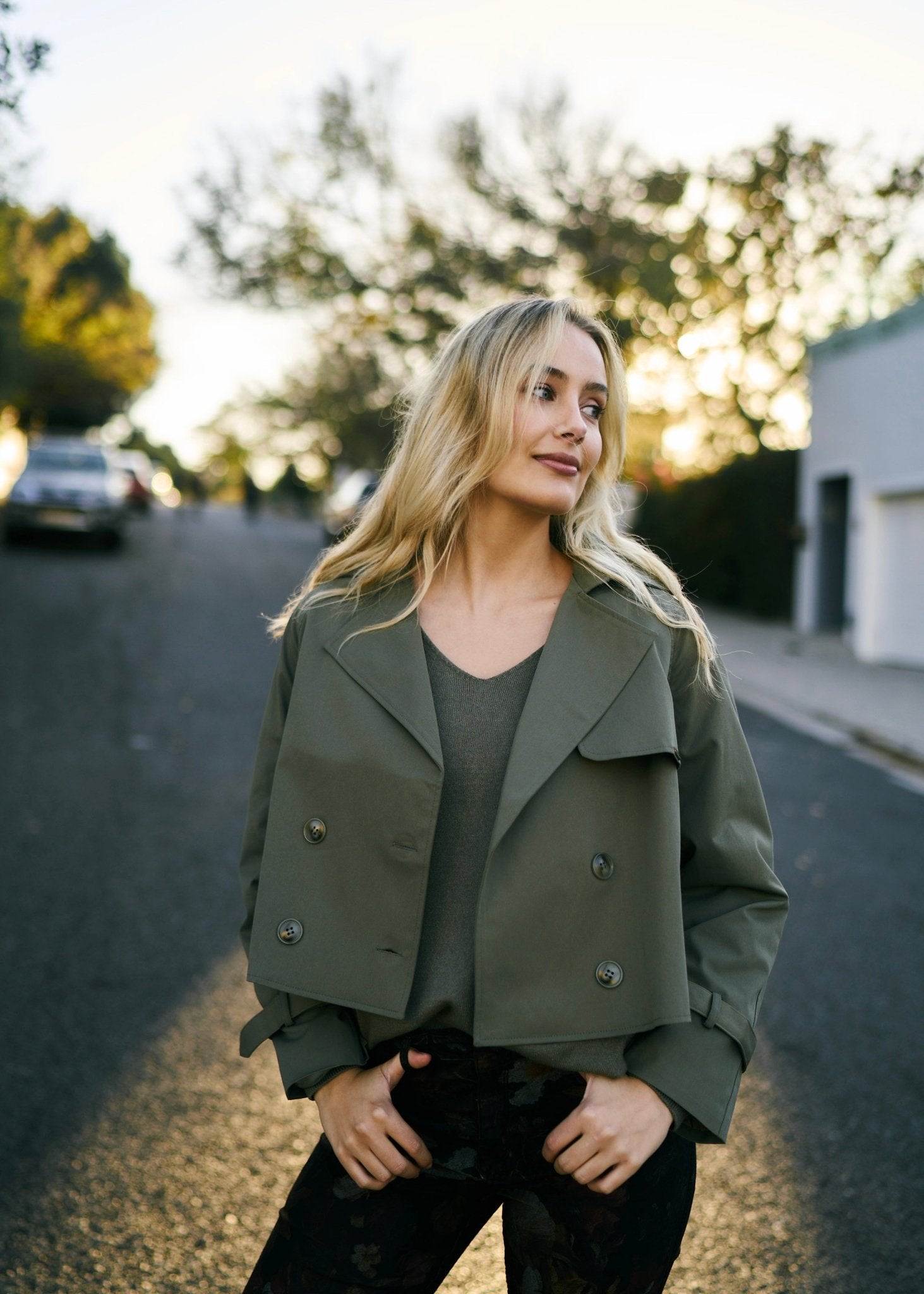 Cropped Trench Coat in Khaki - Tribute StoreTRIBUTE