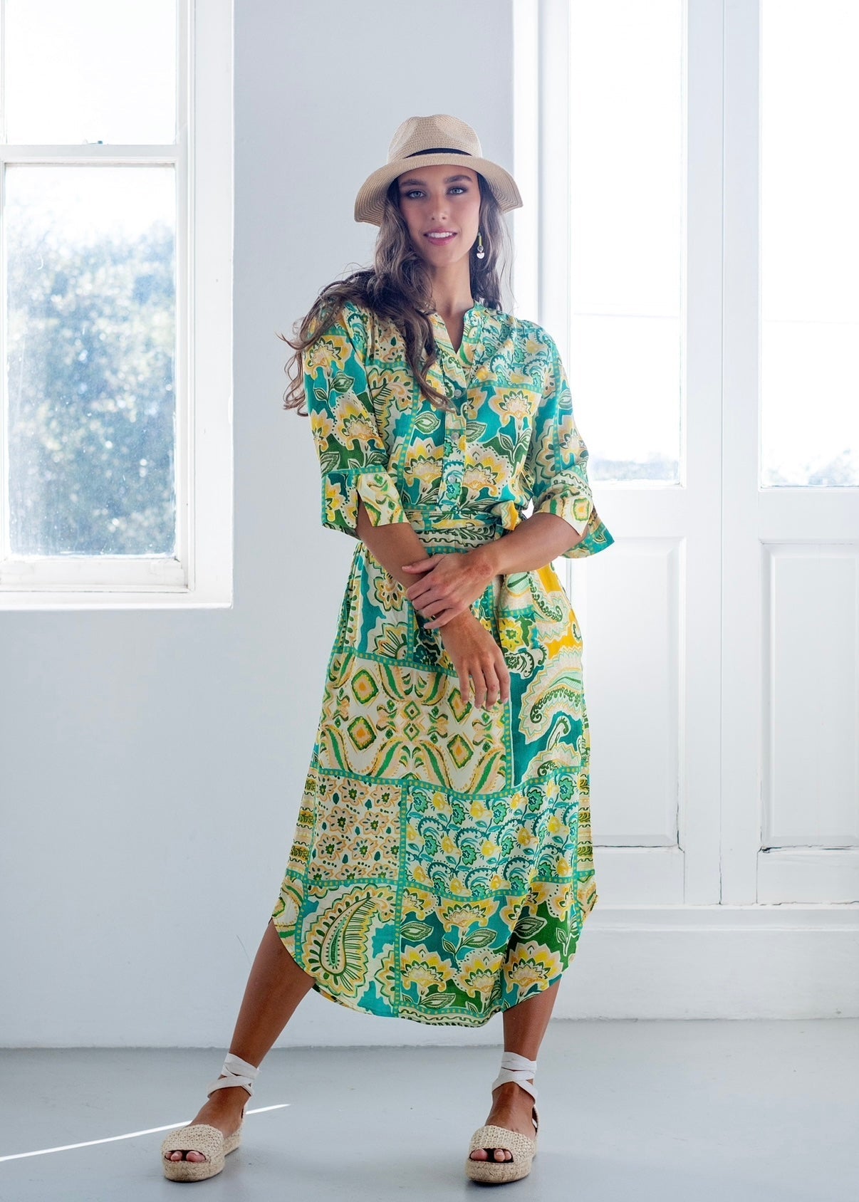 Fergie Dress With Paisley Print In Green FloralDRESSES - Tribute Store