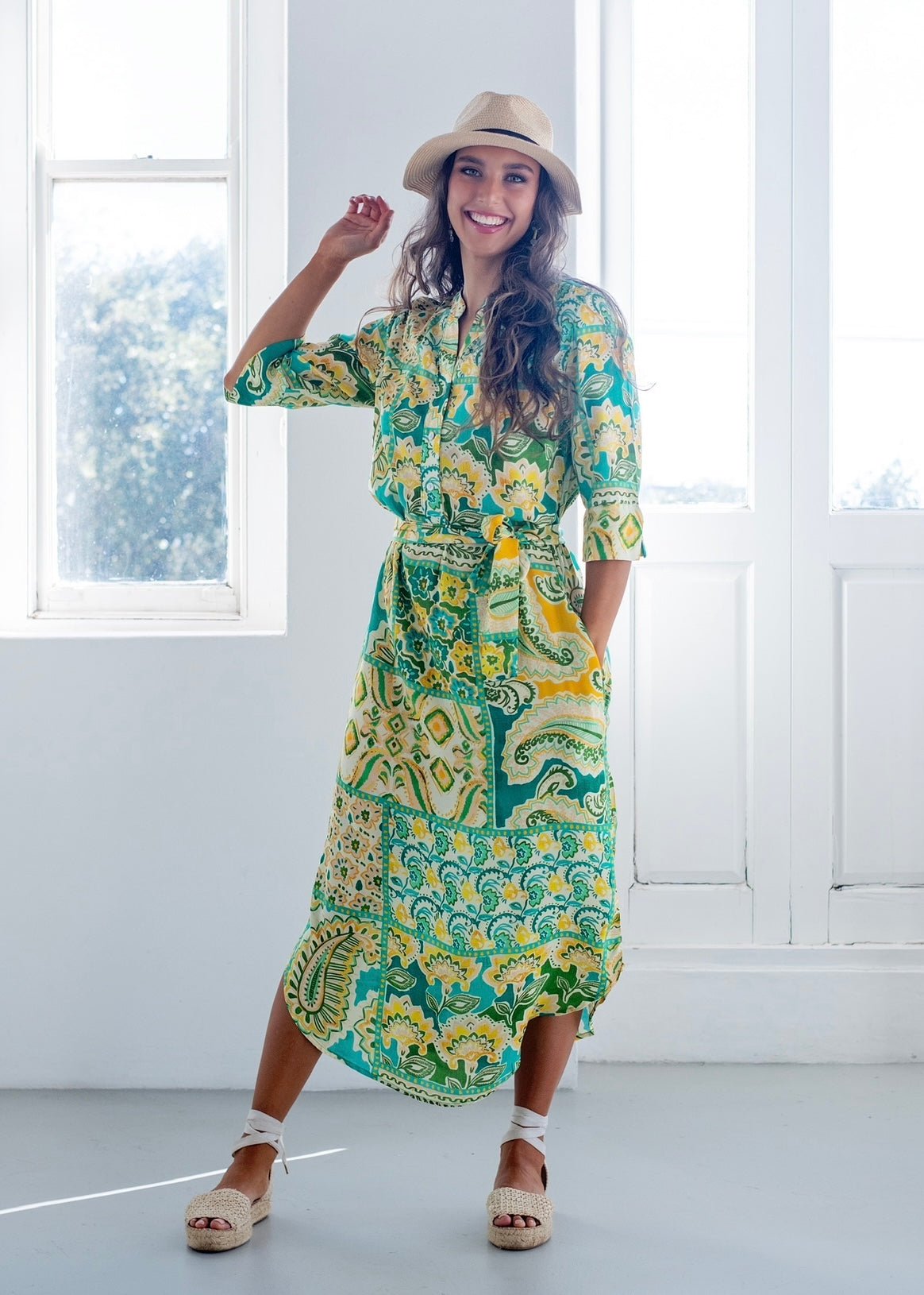 Fergie Dress With Paisley Print In Green FloralDRESSES - Tribute Store