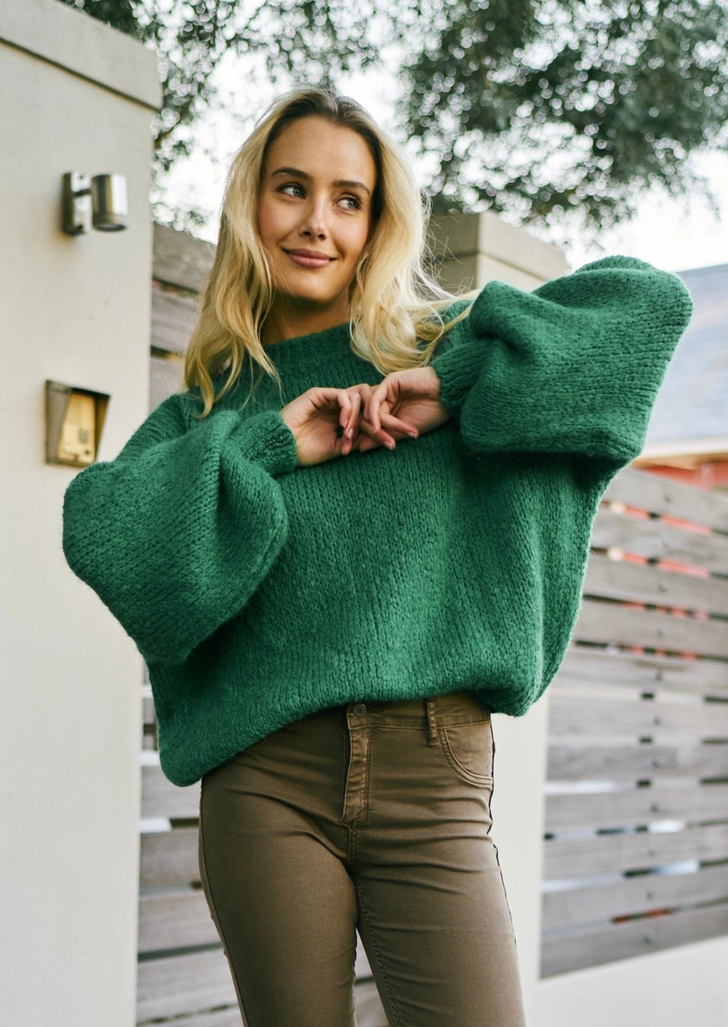 Italian Chunky Knit with Balloon Sleeves in Green - Tribute StoreTRIBUTE