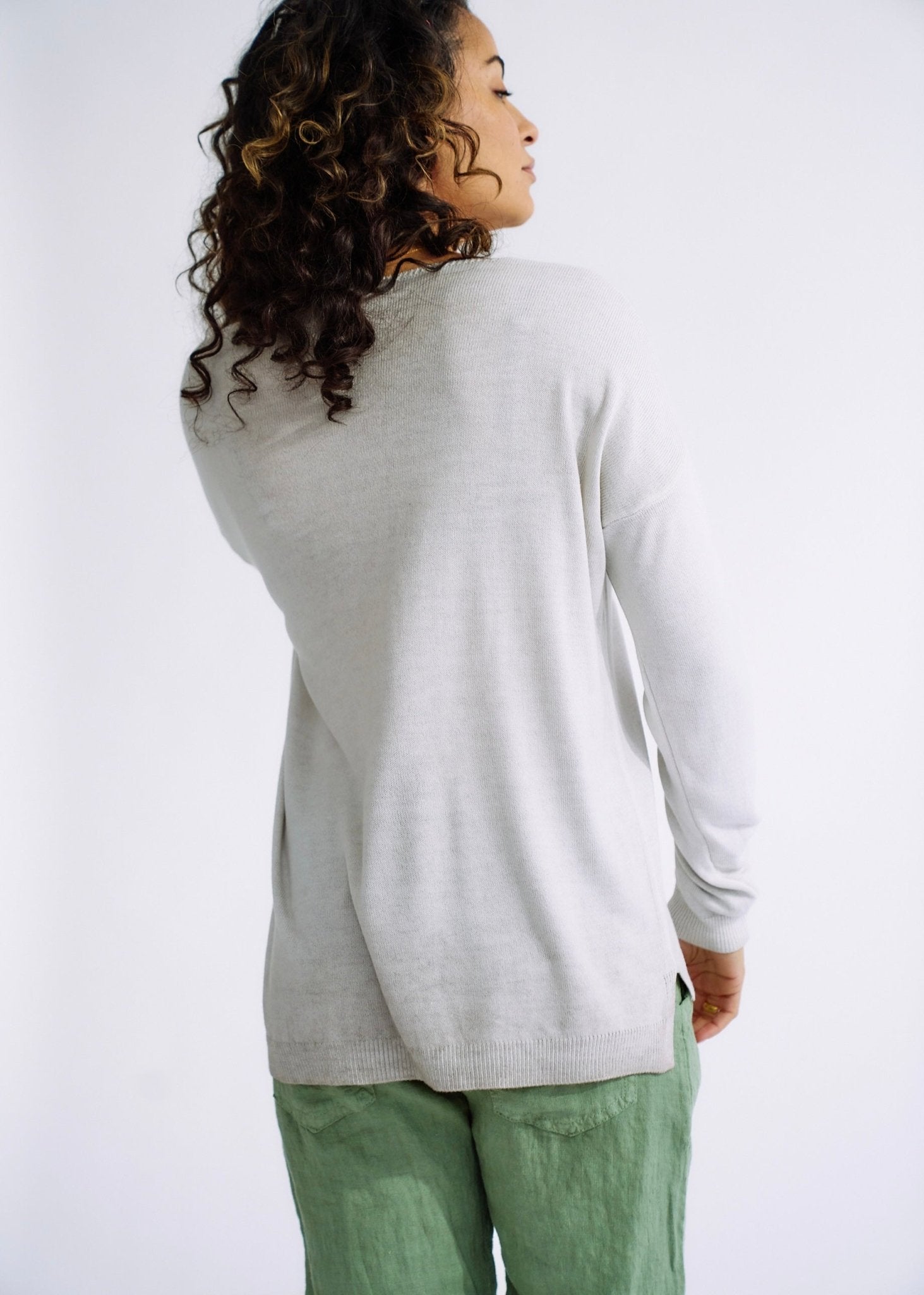 Italian Stonewashed V Neck Knit with Shimmer Pocket in TaupeTOPS - Tribute Store