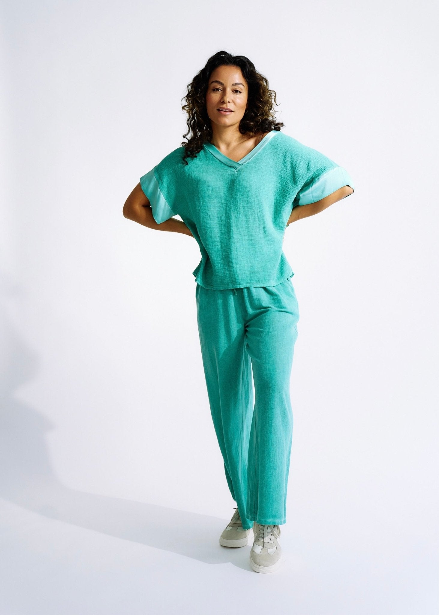 Italian Textured Cotton Loungewear Set with Satin Detail in Dark GreenTOPS - Tribute Store