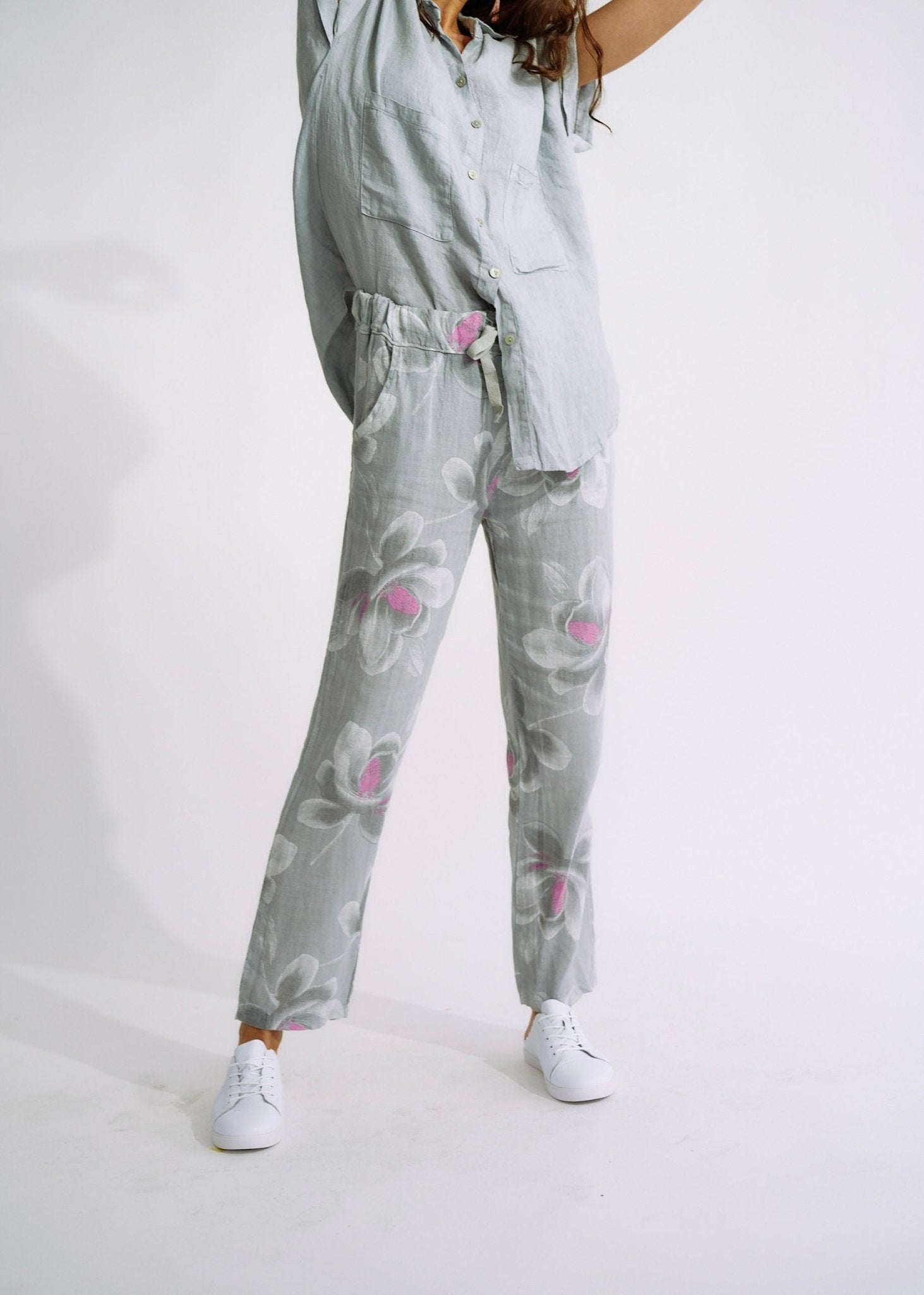 Pure Linen Italian Floral Printed Joggers in Pearl GreyBOTTOMS - Tribute Store