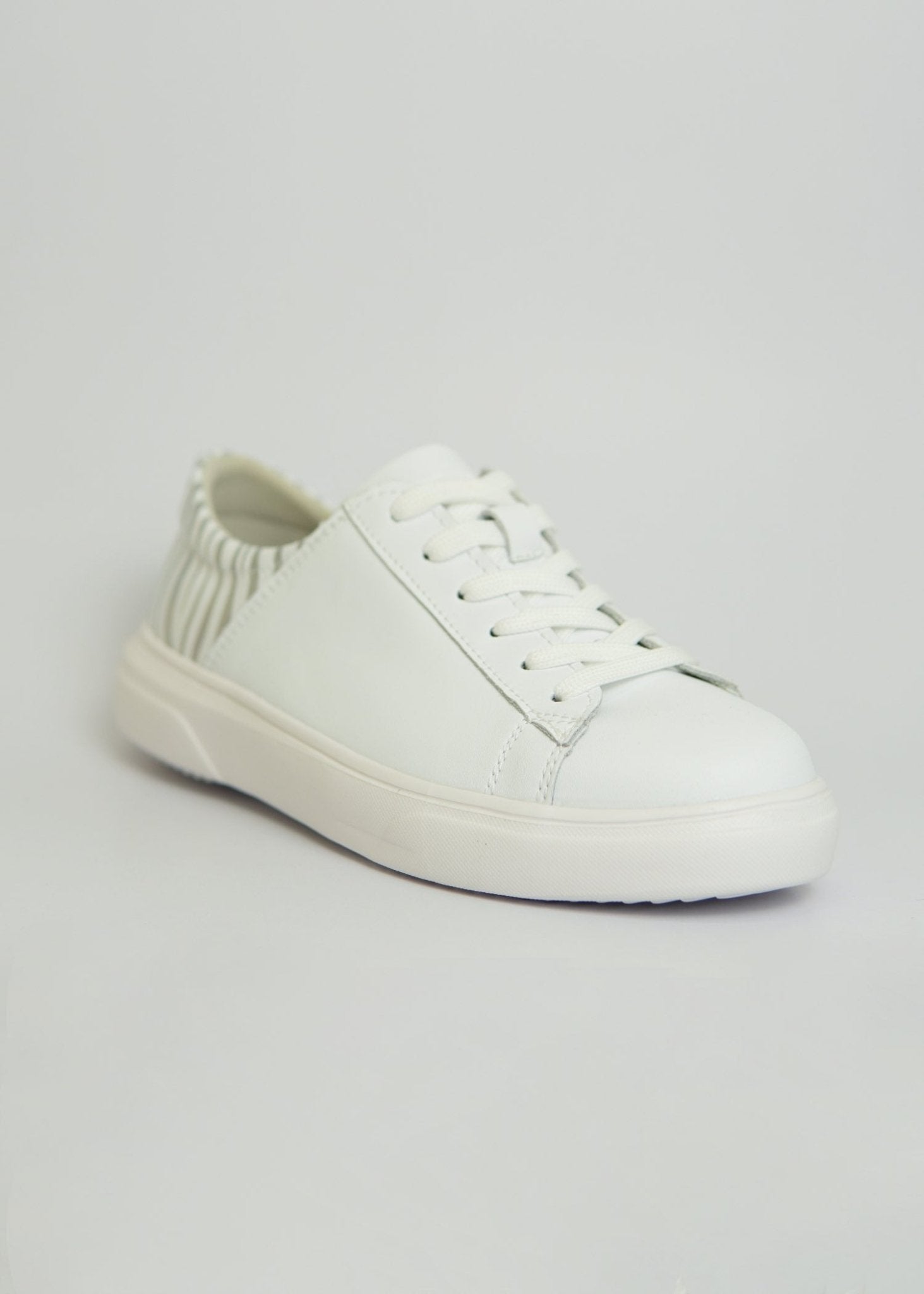 Roman Leather Sneaker In WhiteSHOES - Tribute Store