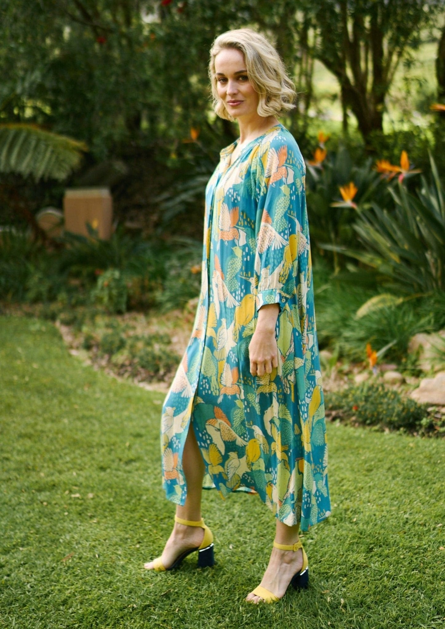 Andrea Dress With Bird Print In Seagreen - Tribute StoreICONIC
