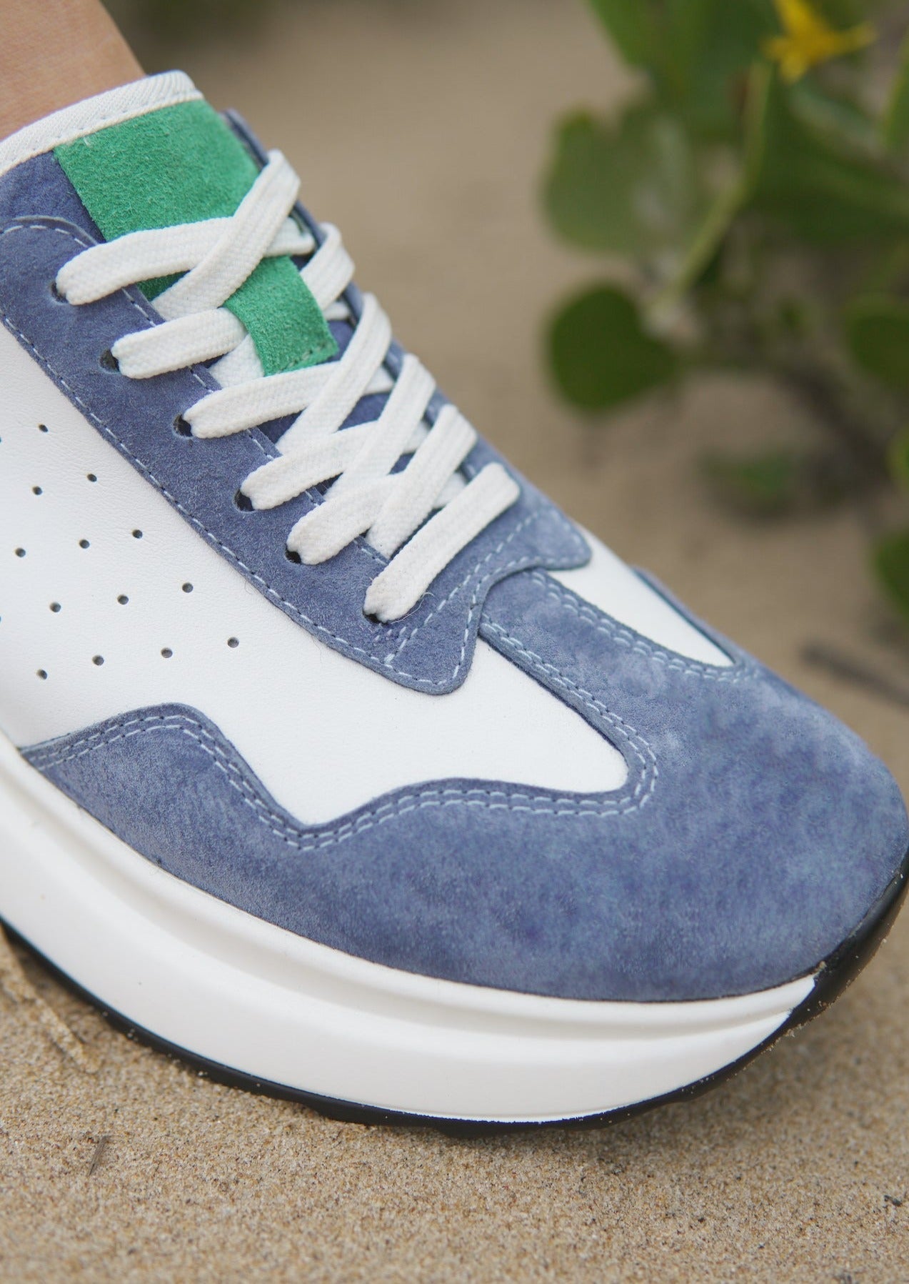 Ben Leather Sneaker In White And Blue - Tribute StoreJulz