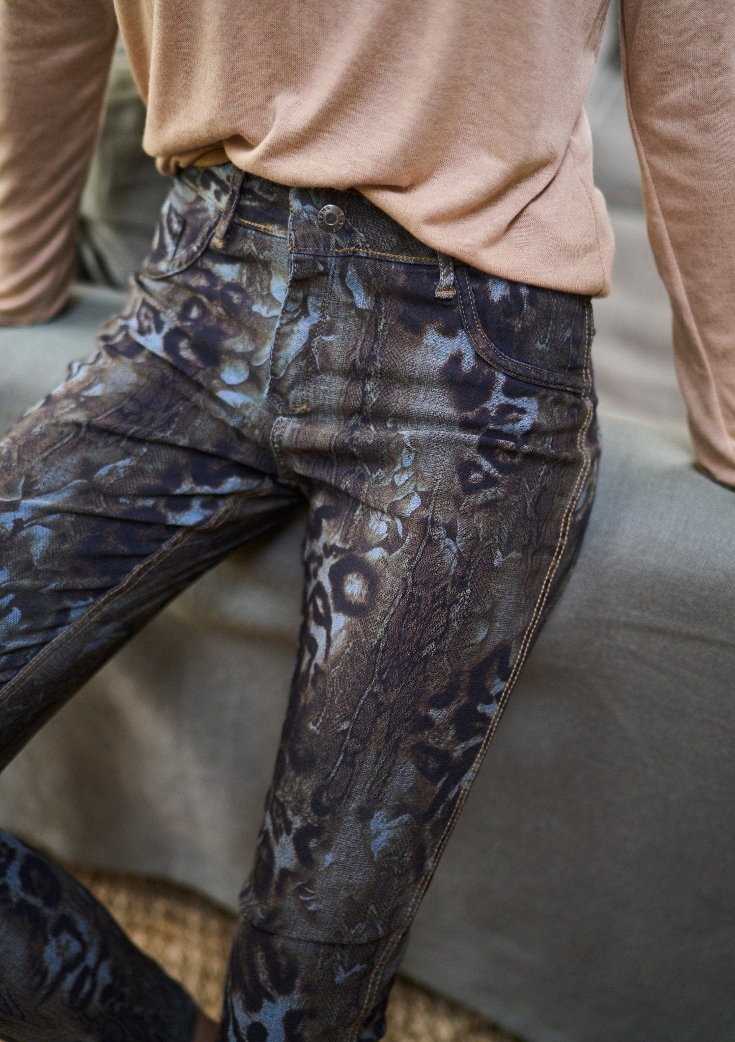 Blue Reversible Jeans with Leopard Print - Tribute StoreTRIBUTE