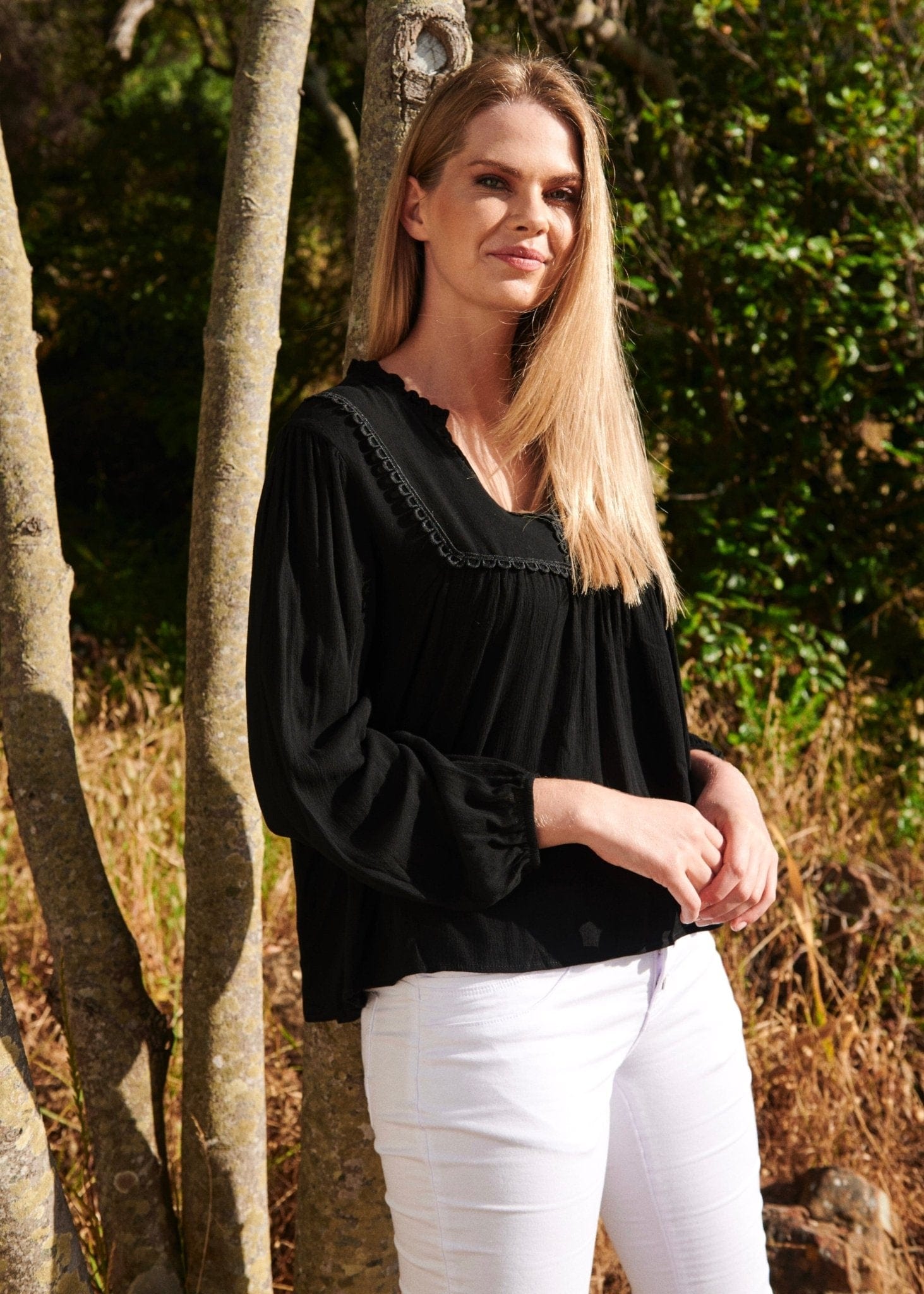 Crepe Blouse with Frill Collar and Scalloped Detail In Black - Tribute StoreTRIBUTE